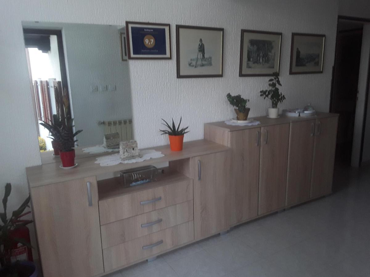 Liliana Apartment *